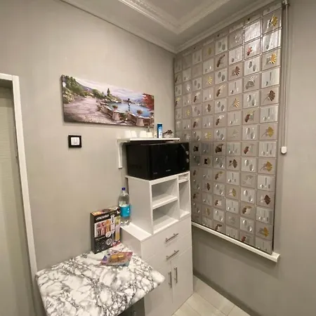 Frendly Flat Free Wifi & Parking Kitchen Equipment Cosy