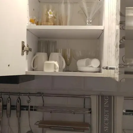 Frendly Flat Free Wifi & Parking Kitchen Equipment Cosy *