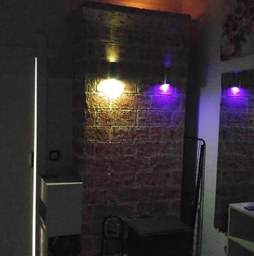 דירה Frendly Flat Free Wifi & Parking Kitchen Equipment Cosy