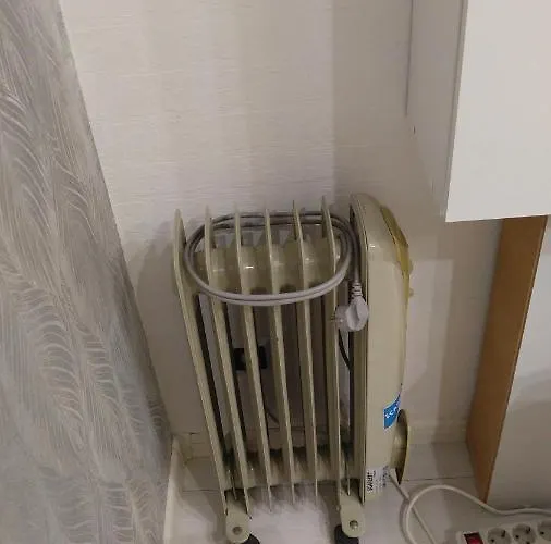 Frendly Flat Free Wifi & Parking Kitchen Equipment Cosy דירה