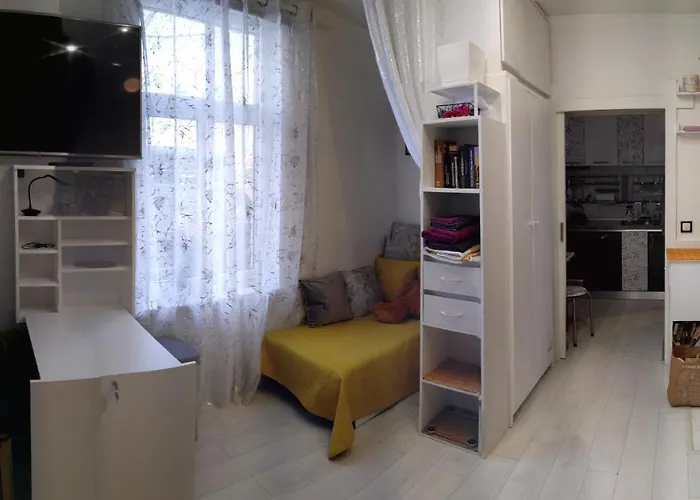 Frendly Flat Free Wifi & Parking Kitchen Equipment Cosy