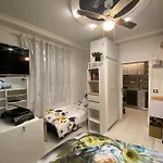 Frendly Flat Free Wifi & Parking Kitchen Equipment Cosy Riga