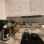 Frendly Flat Free Wifi & Parking Kitchen Equipment Cosy Апартаменти *