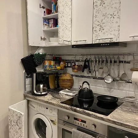 Frendly Flat Free Wifi & Parking Kitchen Equipment Cosy Рига